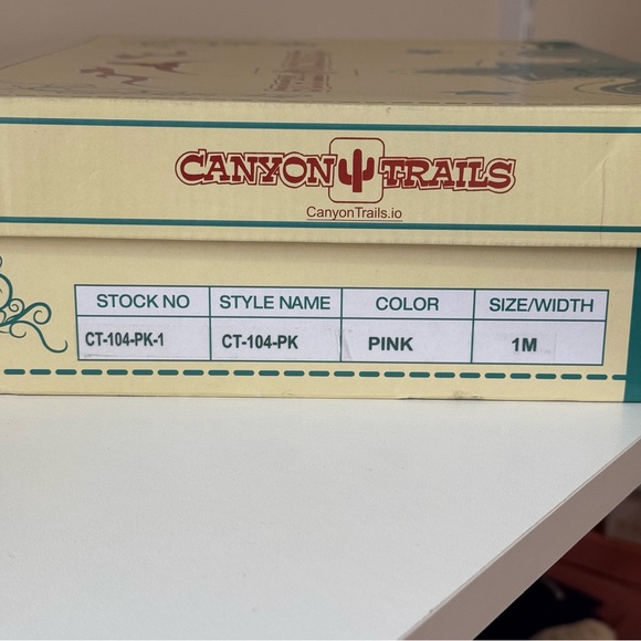 Conyon Trails Pink Size 1M - Picture 7 of 7